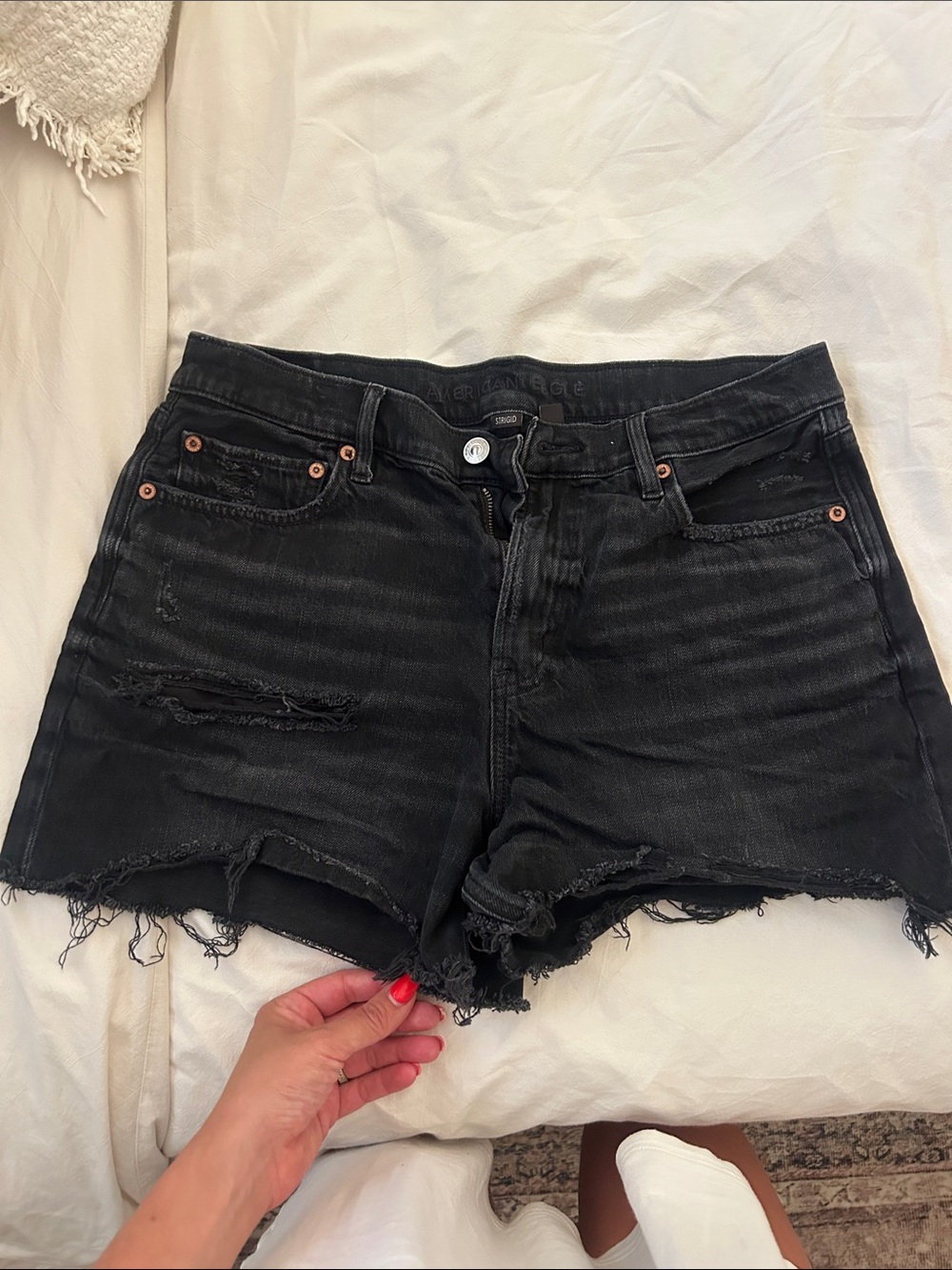 American Eagle Black Short